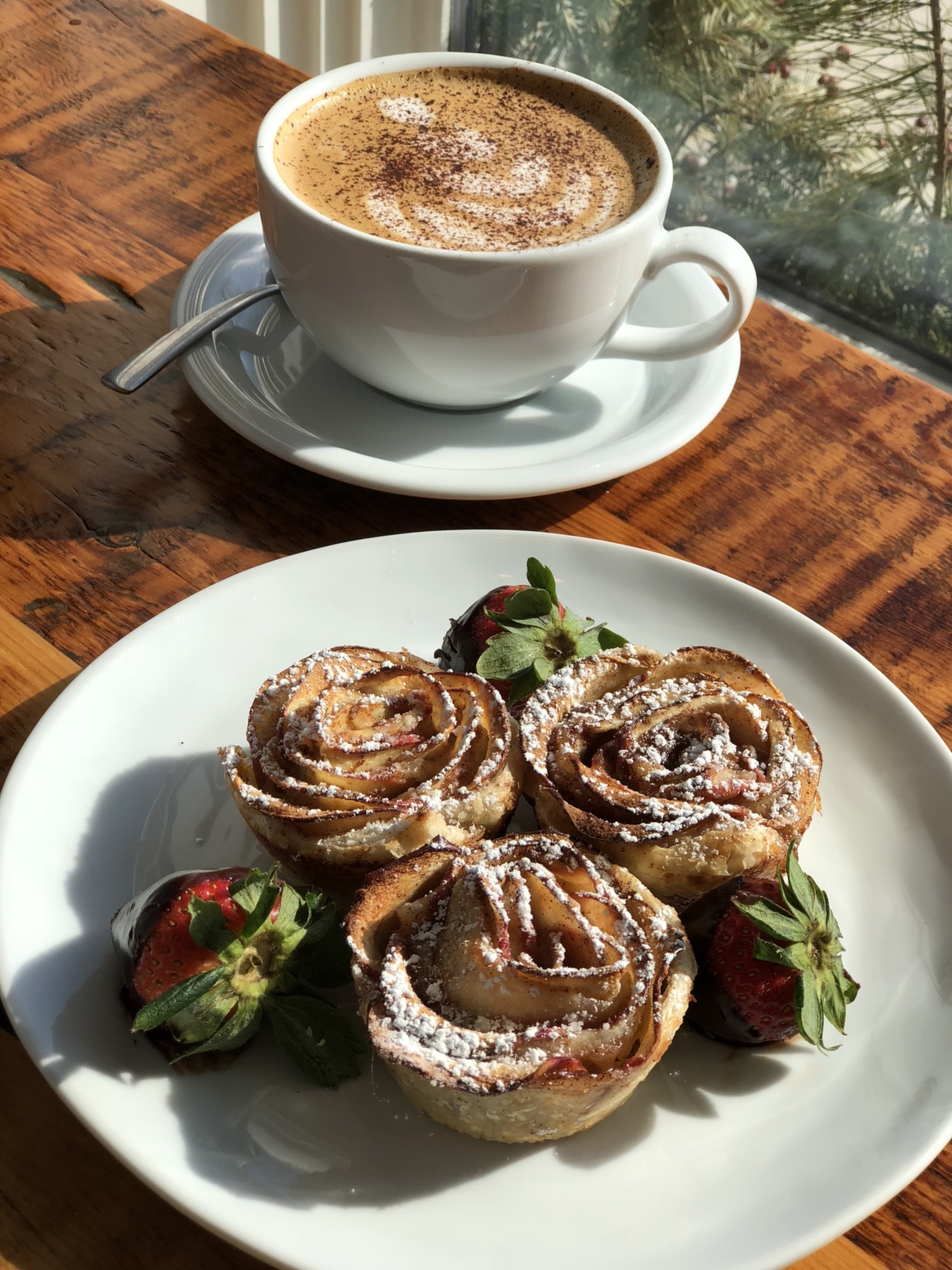 Coffee Me Up Coffee, Pastries, Smoothies, & Sandwiches Portland, Maine